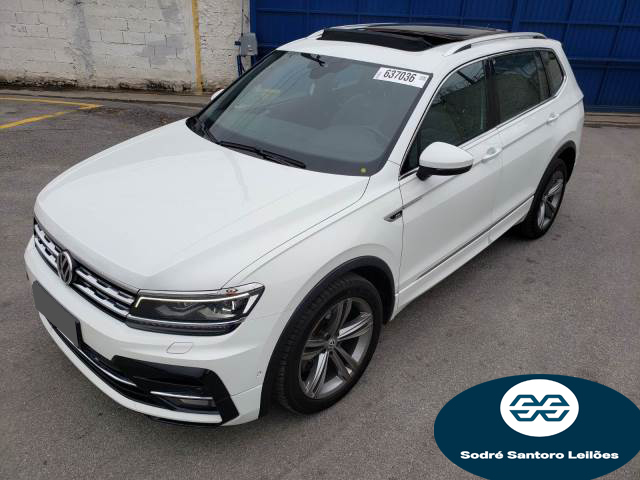 VOLKSWAGEN TIGUAN 2.0 18/18